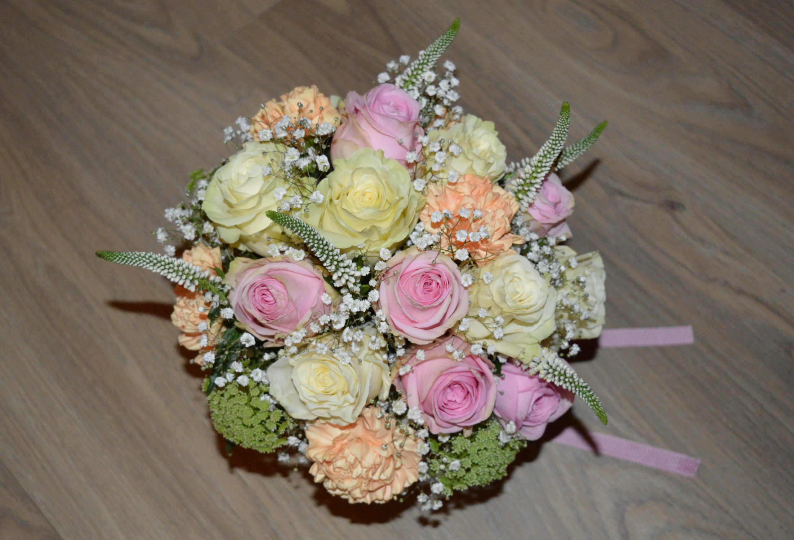 cours art floral saint chamond fleuriste fleur bouquet mariée mariage